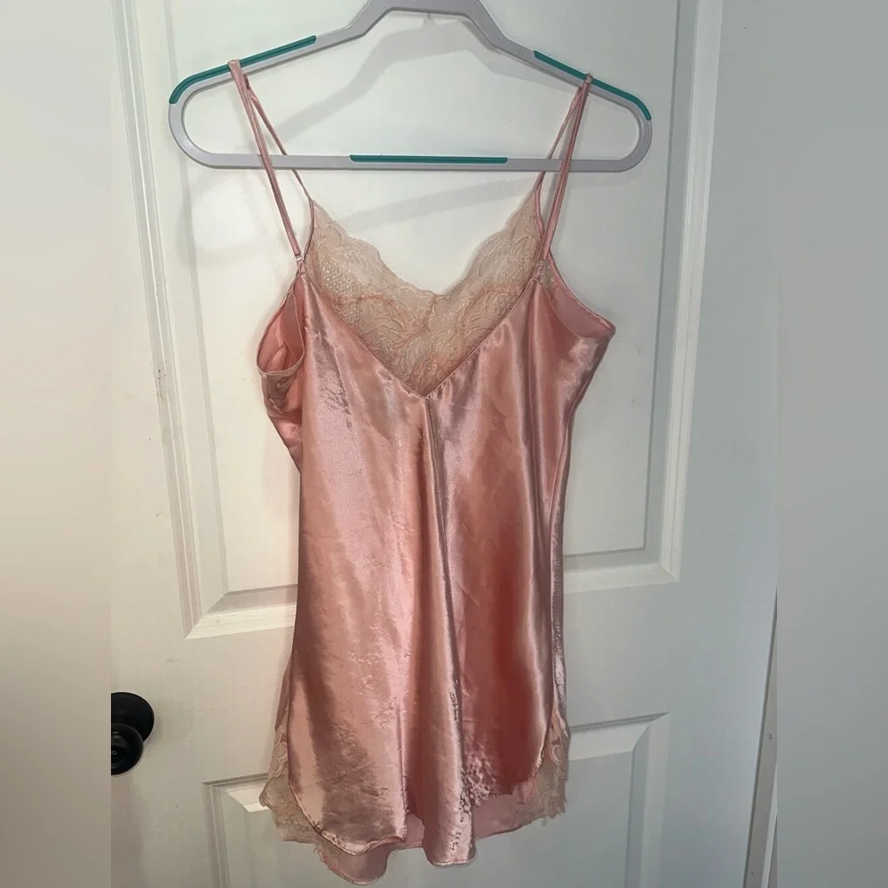 RARE GOLD LABEL Victoria's Secret Satin Lace Slip Dress Nightie Pink Size Medium